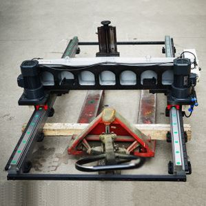 Mobile Portalfräsmaschine vor Ort